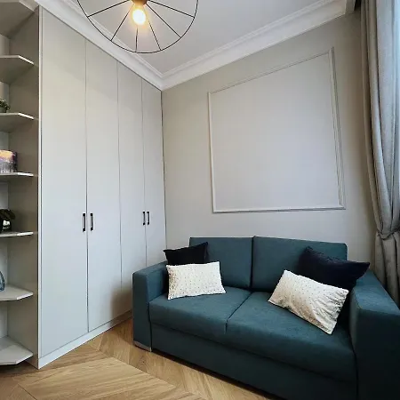 Apartament Wisniowy Dziedziniec Self Check-in * Poznań