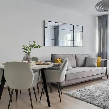 Apartament Wisniowy Dziedziniec Self Check-in Daire *