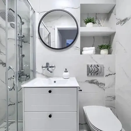 Apartament Wisniowy Dziedziniec Self Check-in Daire *