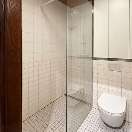 Apartament Wisniowy Dziedziniec Self Check-in * Poznan