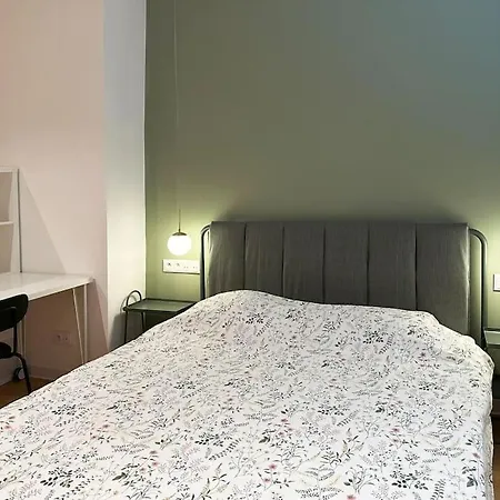 Apartament Wisniowy Dziedziniec Self Check-in Daire *